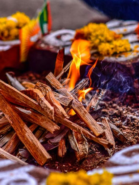 No 1 Logo Makers, Logo designers, Logo Design, creative Logo Artist